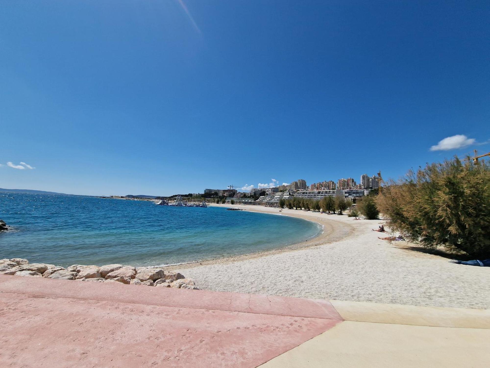 Zigo Modern Studio Apartment Near Beach Split Exterior photo